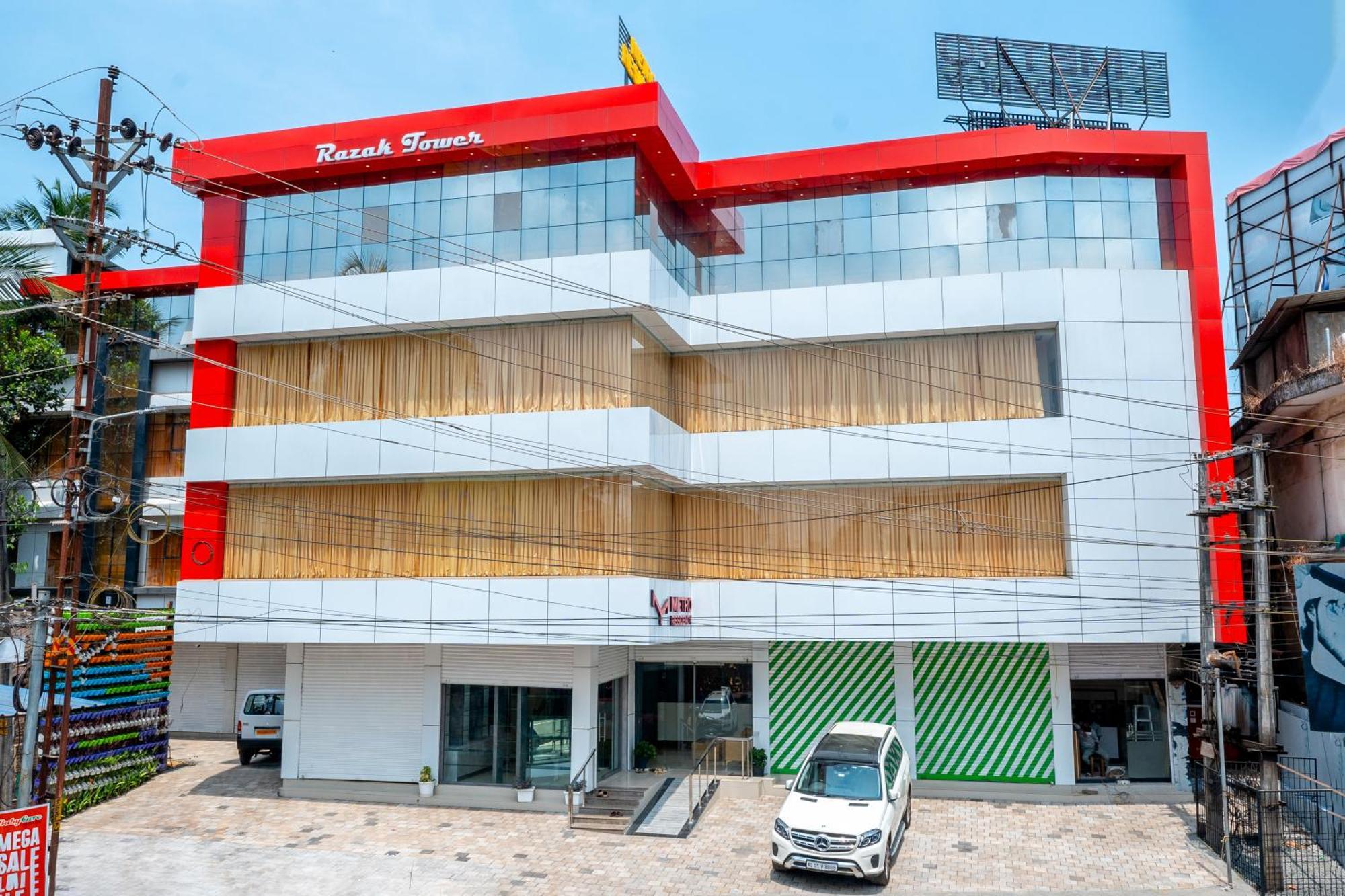 Metro Residency Hotell Tirur Eksteriør bilde